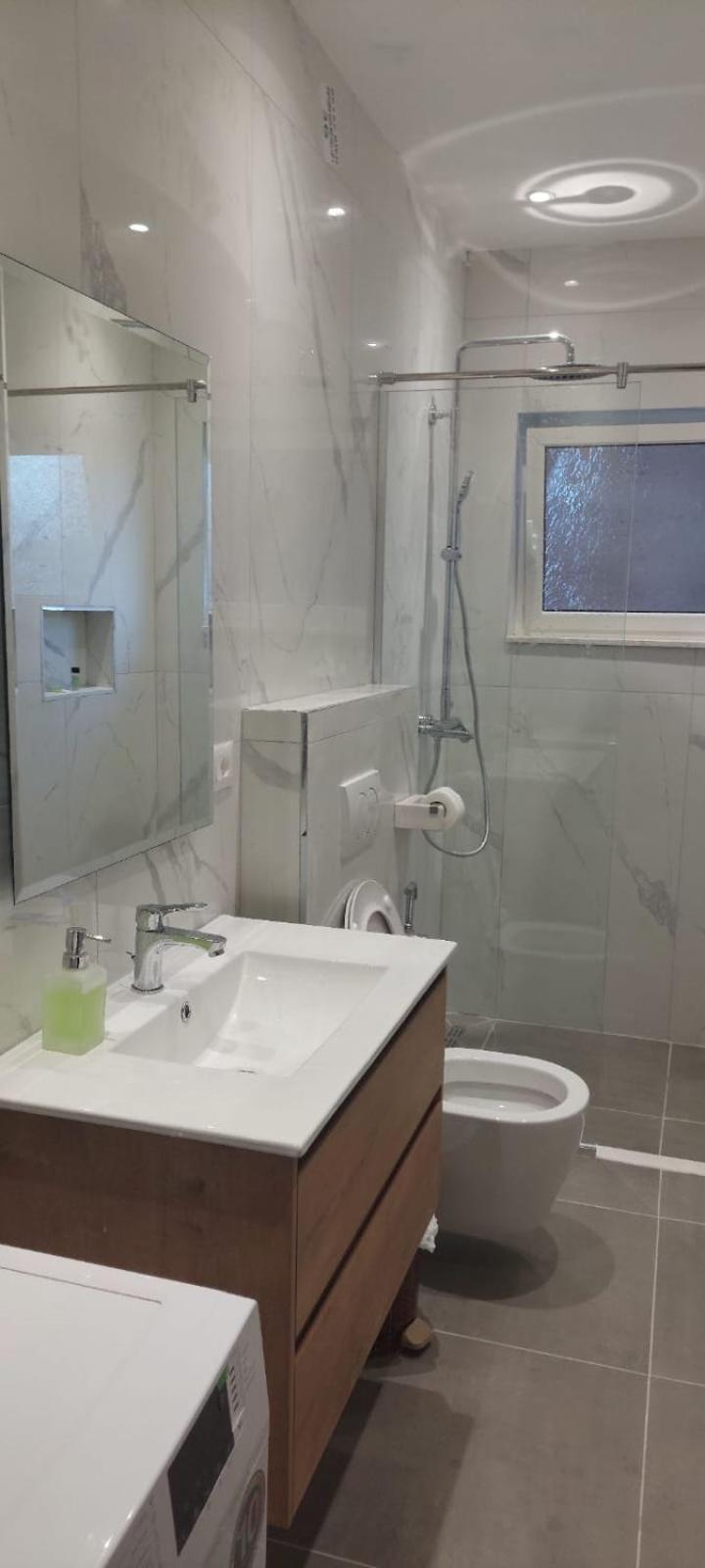 Myslym Shyri Lovely Top Apartment Tirana Extérieur photo